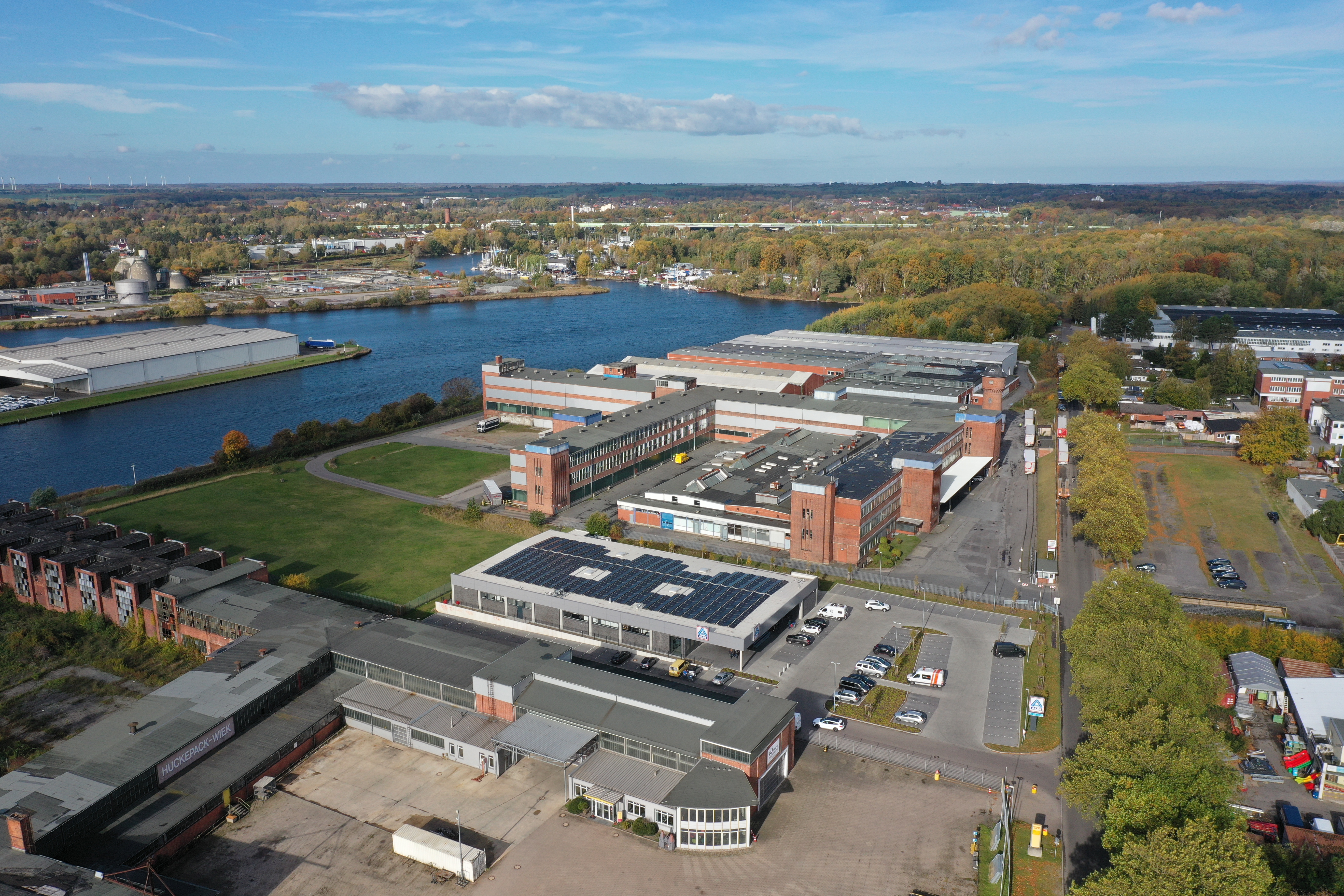 Projektierter Logistikneubau in Lübeck – Logivest mit Projektsteuerung und Exklusivvermarktung beauftragt Bild